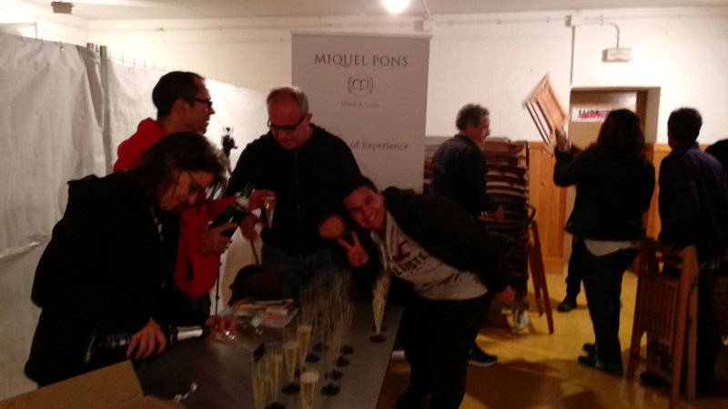 Cava Miquel Pons i galetes Gollut a Planoles. 20 doctubre de 2018