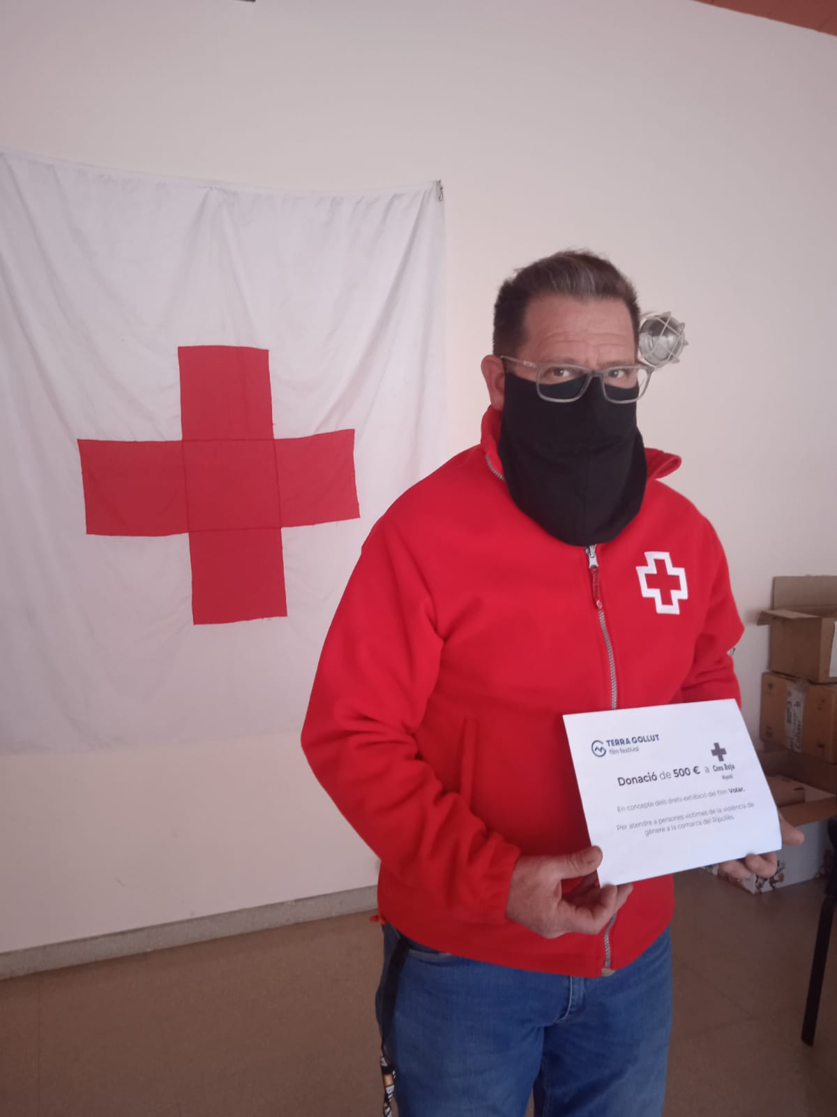 220310.DonacioTERRAGOLLUTaCreuRojaRipoll3